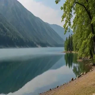 picture of lake