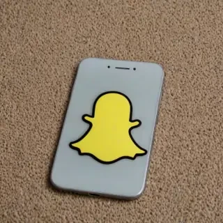 snapchat logo