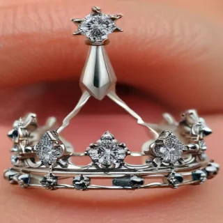 kings crown piercing