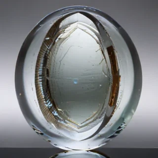 aura transparent