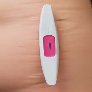 pregnancy test images positive
