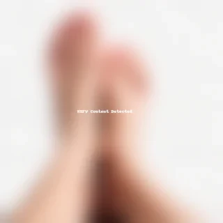 feet png