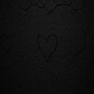 black wallpaper heart