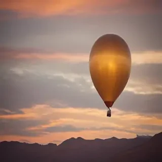 golden balloon
