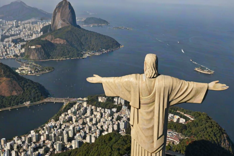 christ the redeemer statue