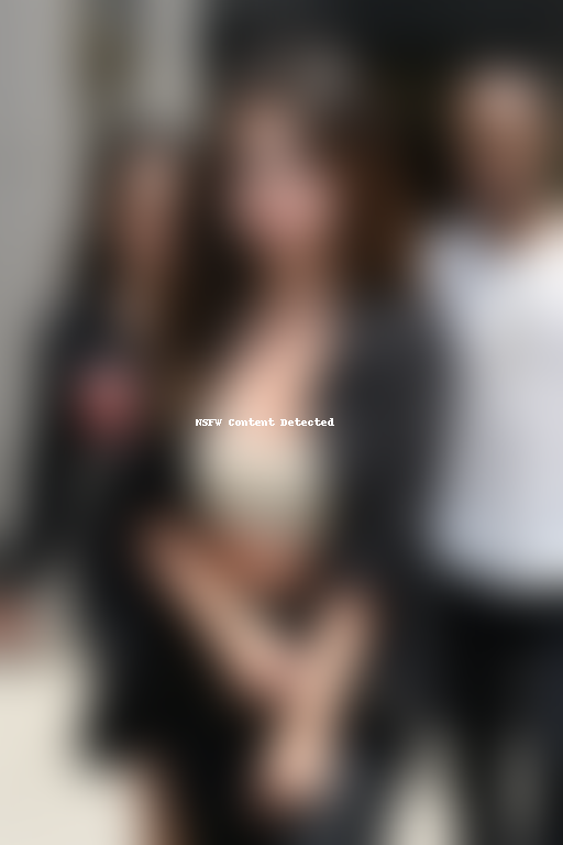 who is selena gomez manager