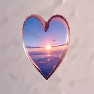 aesthetic transparent heart
