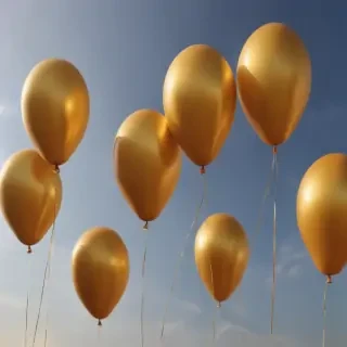 golden balloons