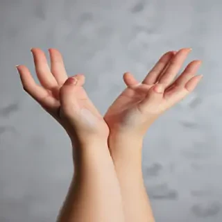 hands reaching out png