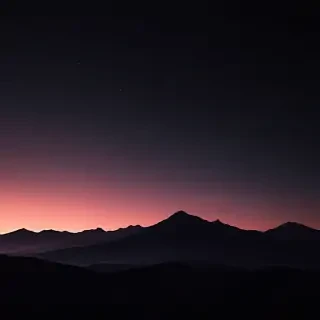 iphone black wallpaper 4k
