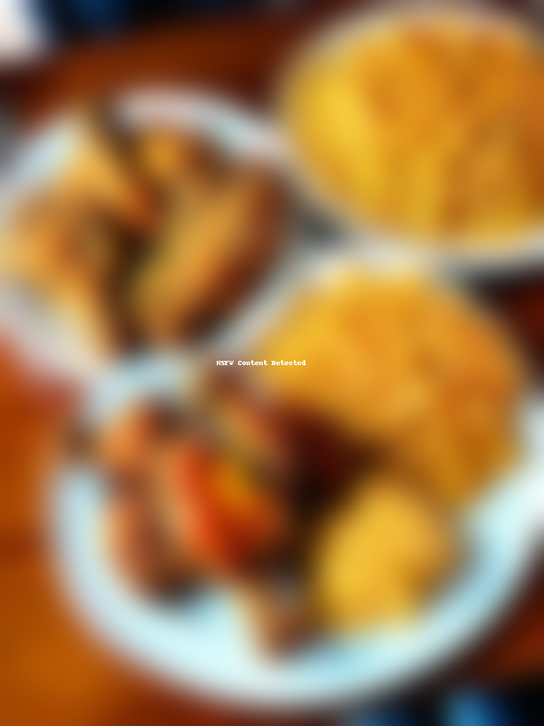 fried chicken and mac and cheese