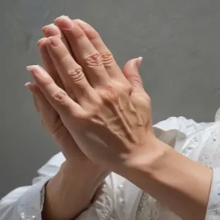 praying hands transparent