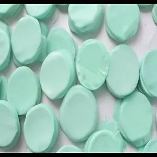 aesthetic mint green