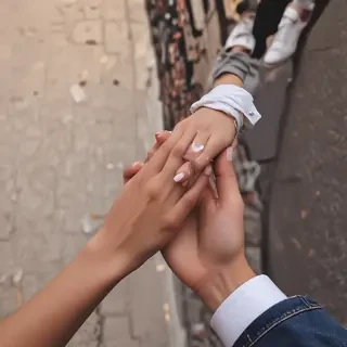couple holding hands aesthetic