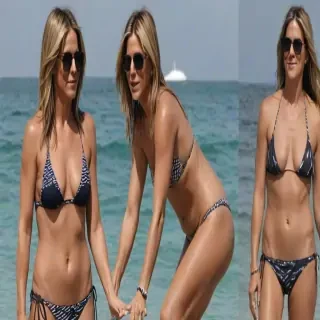 jennifer aniston in bikini