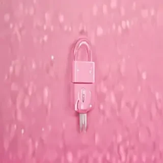 pink lock screen wallpaper