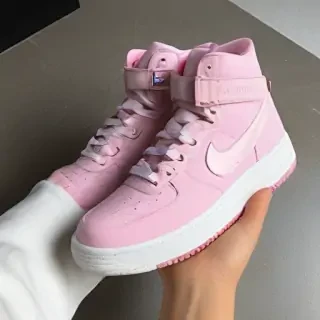 aesthetic shoes wallpaper
