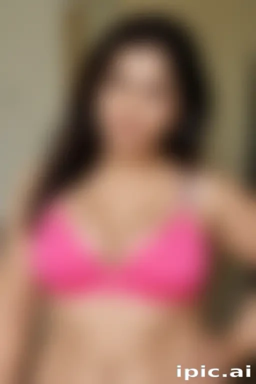 desi bikini aunty