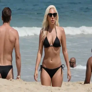 Lady Gaga in bikini