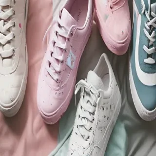 aesthetic shoes wallpaper