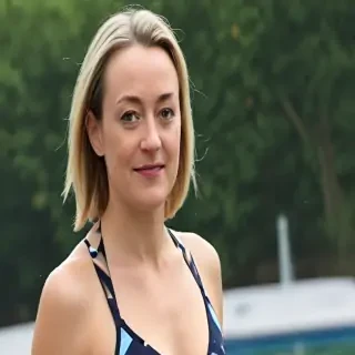 laura kuenssberg bikini