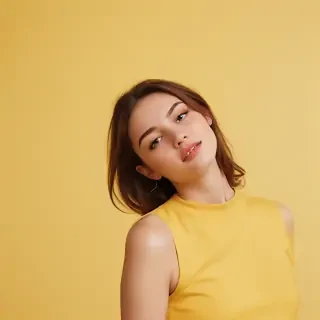 aesthetic yellow bg