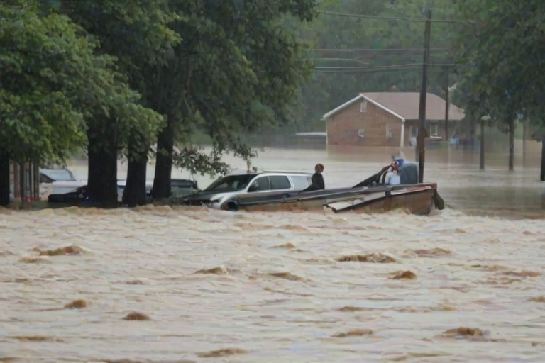 pic of a flood