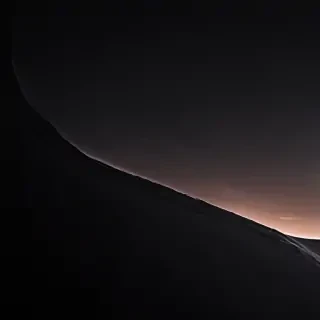 black wallpaper 4k phone