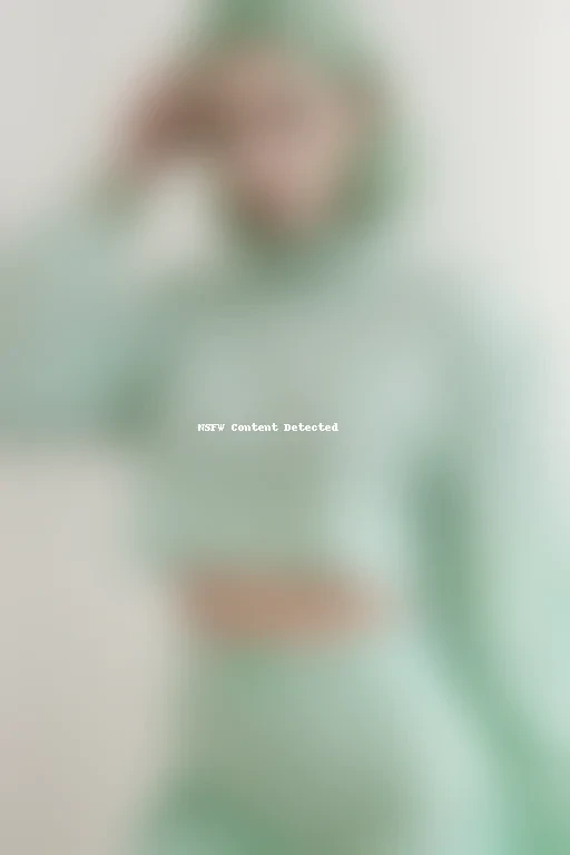 mint green aesthetic