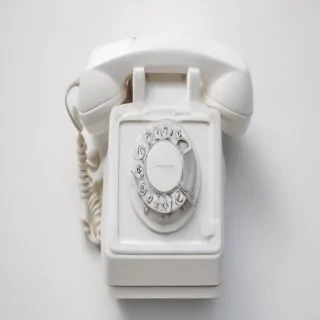 phone icon white