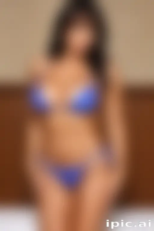 lisa ann bikini