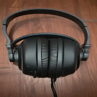 headphone pic
