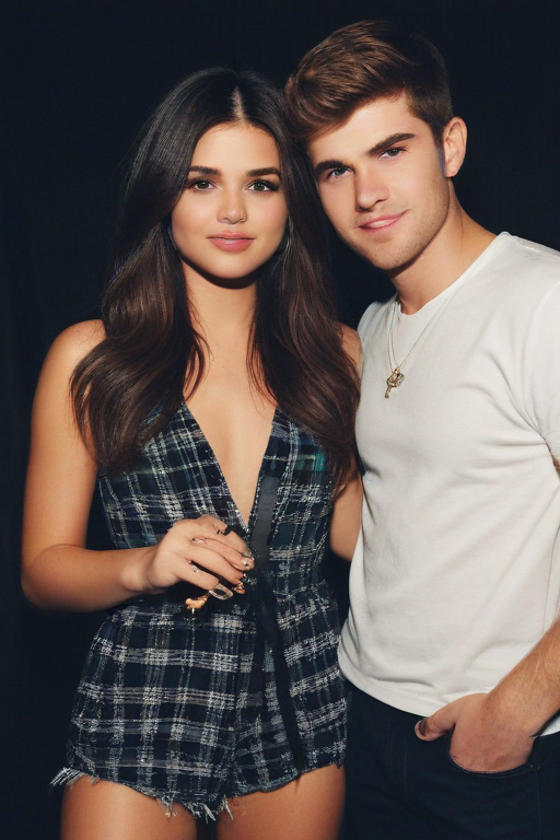 selena gomez chainsmokers