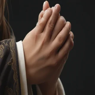 praying hands png transparent