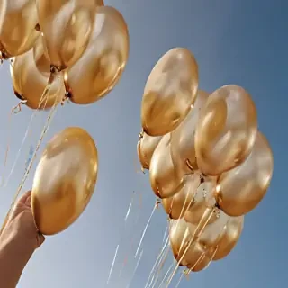 golden balloons