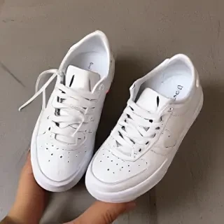 aesthetic shoes wallpaper