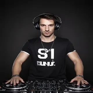 dj wallpaper