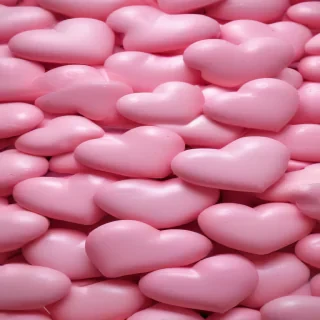 pink hearts aesthetic
