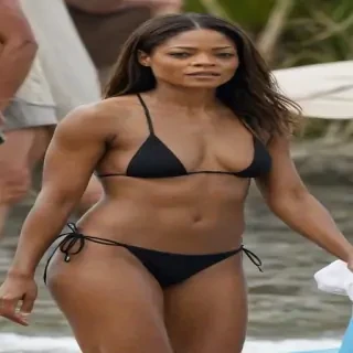 naomie harris bikini