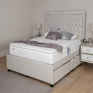 picture of bed
