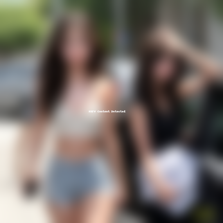selena gomez mail