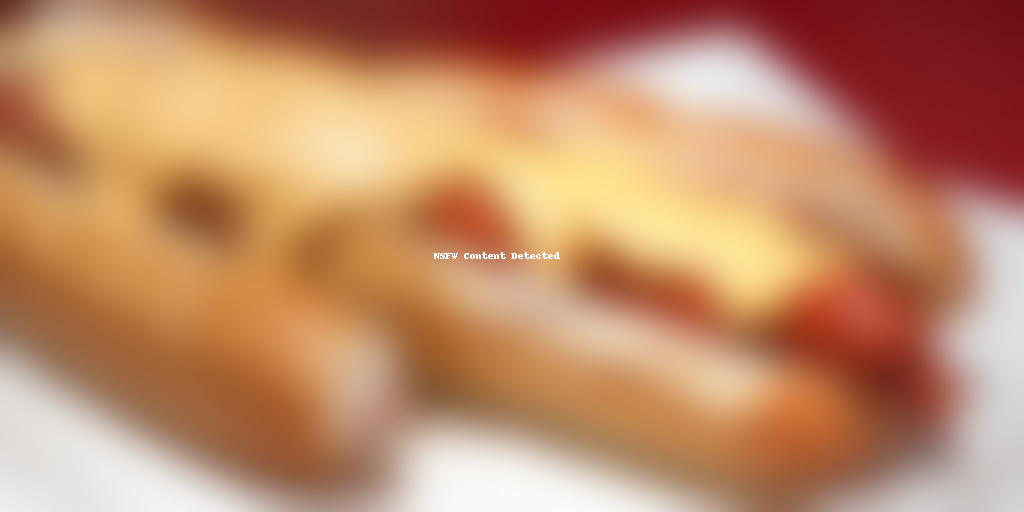 this hot dog is absolute perfection