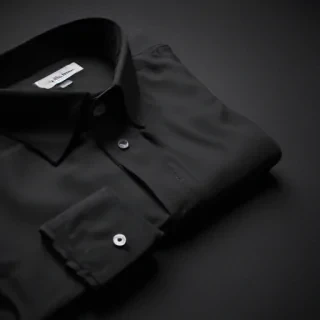 black mockup shirt