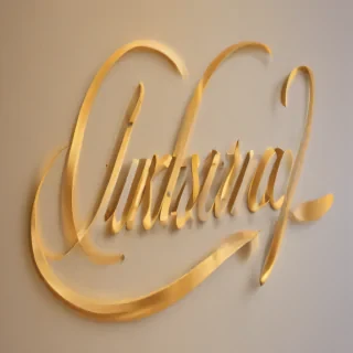 laura in cursive