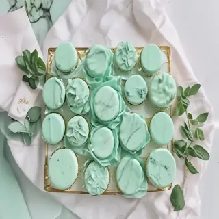 mint green aesthetic