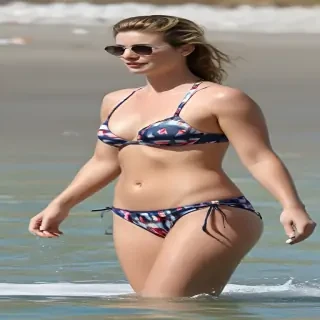 Emily Vancamp in bikini